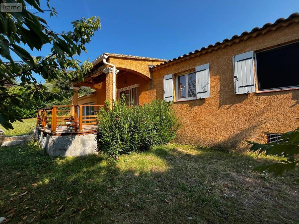 Maison 3 pièces 92 m² · à Fontienne · 91,5 m² · 100 000 €