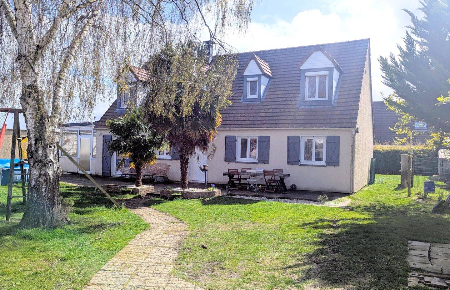 Maison 8 pièces 184 m² · à Houdan · 184 m² · 420 000 €