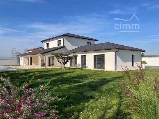 Villa à vendre - Première occupation 575 000 € 7 pièces 4 chambres 182 m² 2 147 m² de terrain Chanas 38150