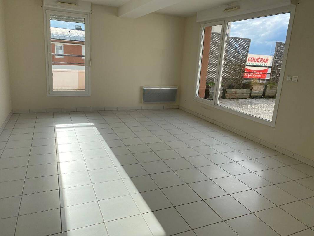 Appartement 3 pièces 77 m² · à Reims · 77,3 m² · 960 €