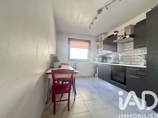 Appartement à vendre 159 500 € 3 pièces 2 chambres 71 m² Étage 5/5 Beaumont-Vauquois Orléans 45000