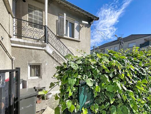 Immeuble à vendre 995 000 € 320 m² Varenne-Centre-Rive Charmante Noisy-le-Grand 93160