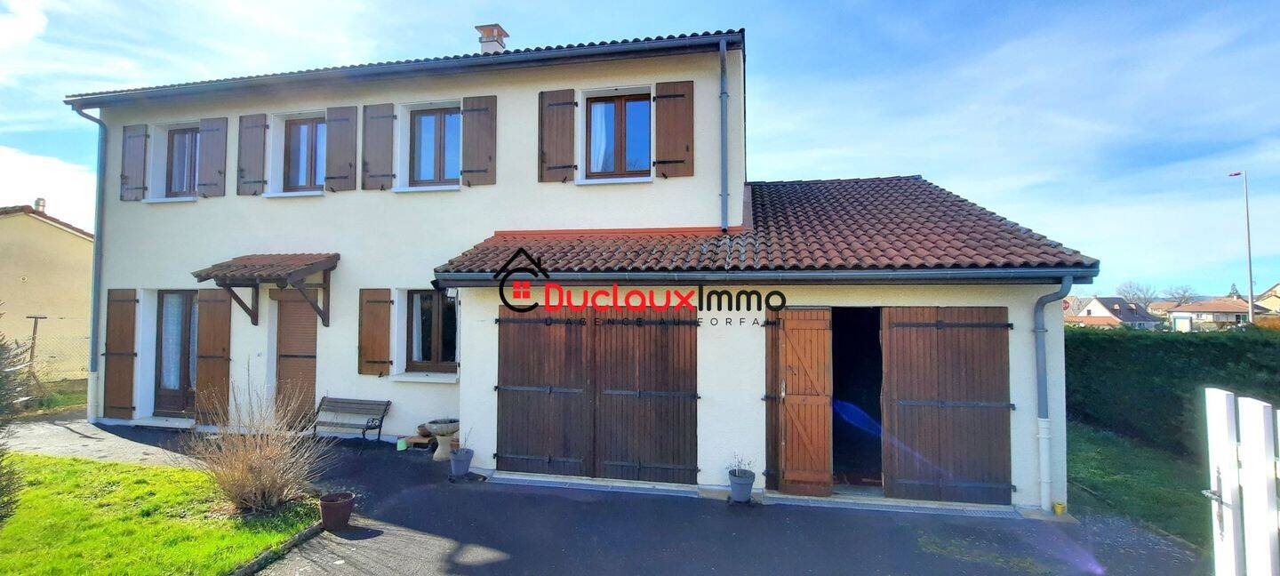 Maison 7 pièces 140 m² · à Arpajon-sur-Cère · 140 m² · 229 990 €