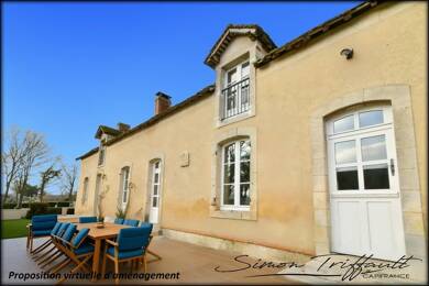 Maison à vendre 312 000 € 8 pièces 5 chambres 255 m² 7 349 m² de terrain Savigné-l'Évêque 72460
