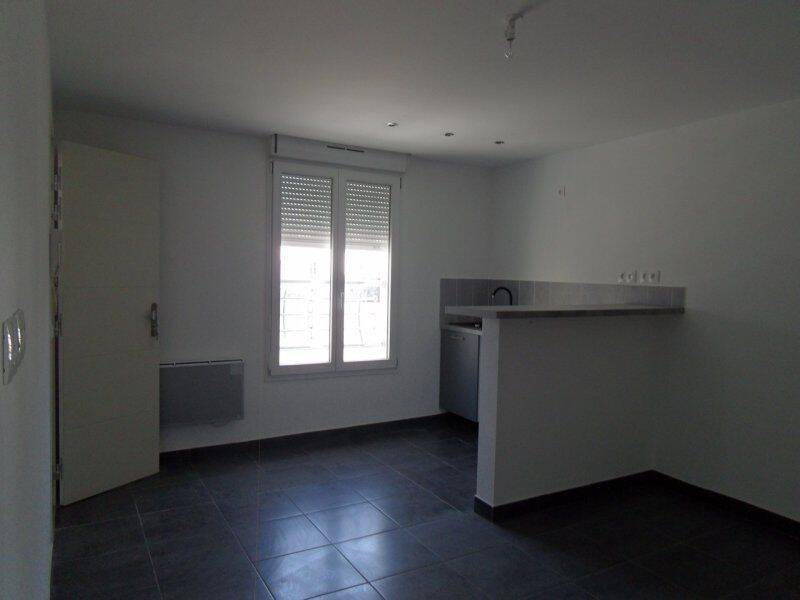 Appartement 2 pièces 30 m² · à Saint-André-les-Vergers · 30 m² · 499 €/mois