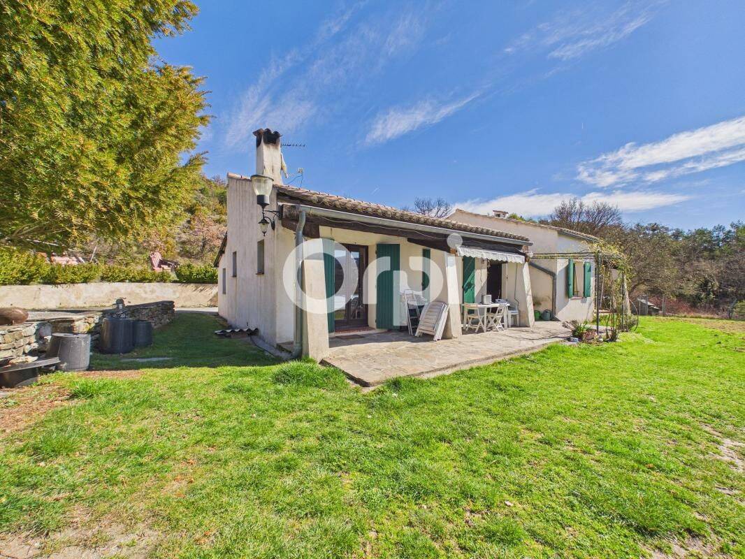 Maison 4 pièces 95 m² · à Trigance · 95 m² · 340 000 €