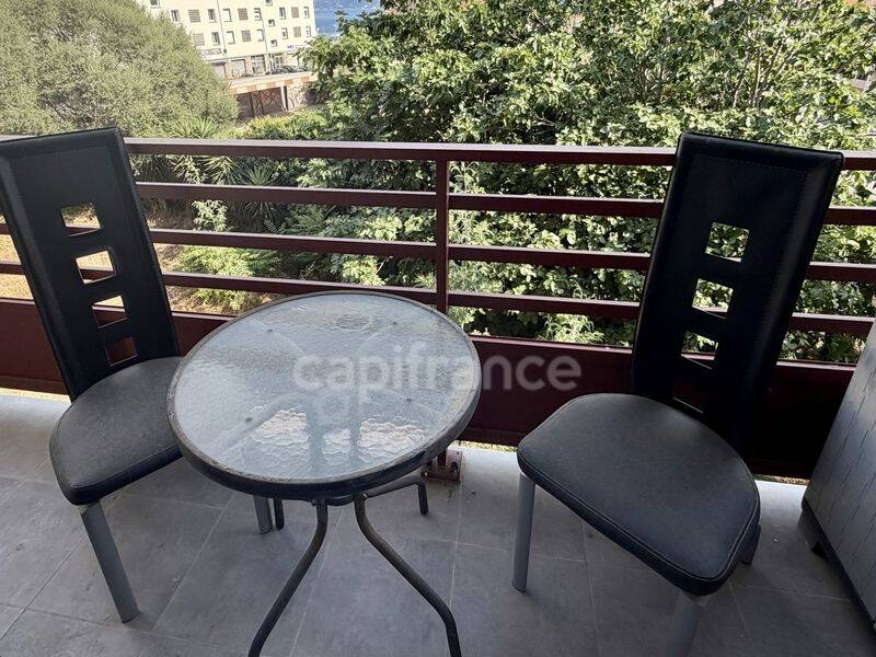 Appartement 4 pièces 67 m² · à Ajaccio · 67 m² · 220 000 €