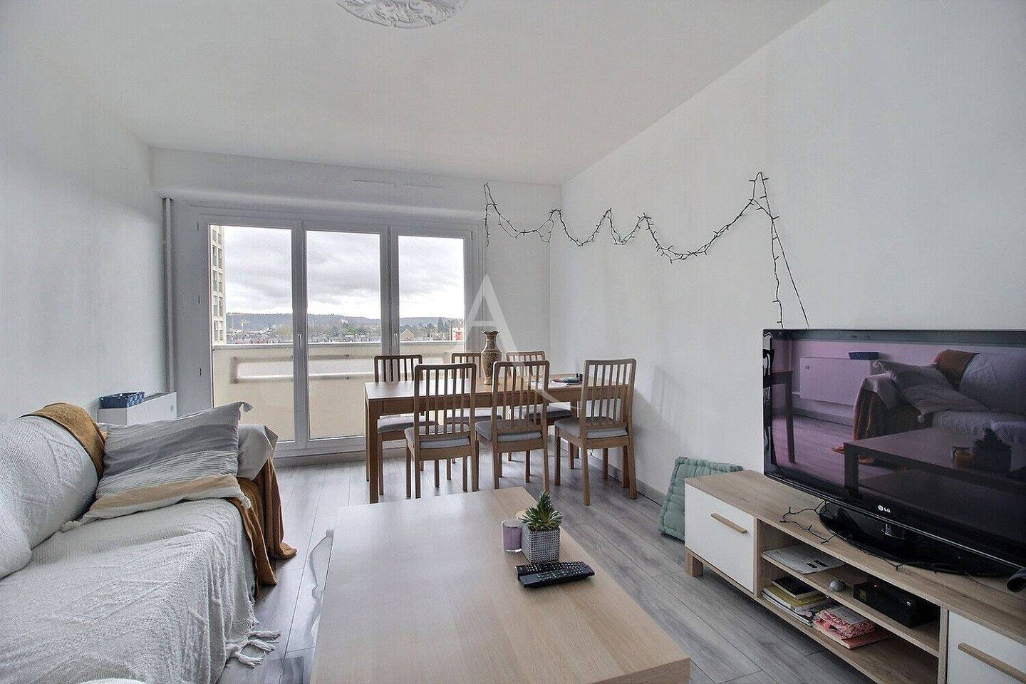 1 pièce 10 m² · à Rouen · 10,4 m² · 450 €/mois