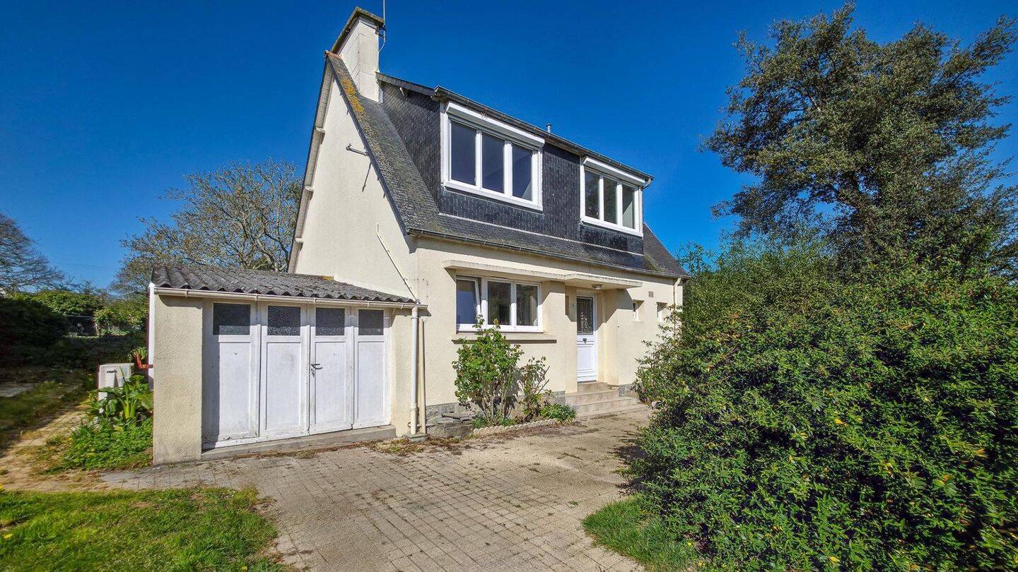 Maison 5 pièces 95 m² · à Châteauneuf-d'Ille-Et-Vilaine · 95 m² · 239 800 €