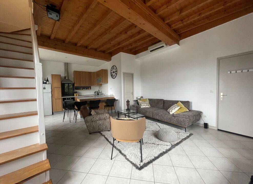 Appartement 3 pièces 82 m² · à Limonest · 82 m² · 1 200 €/mois