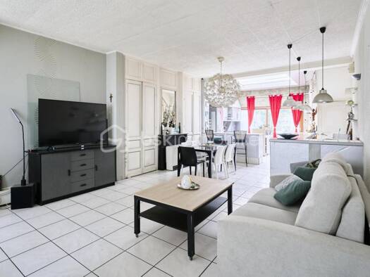 Maison de ville à vendre 195 000 € 5 pièces 4 chambres 120 m² Malsence-Egalité Tourcoing 59200