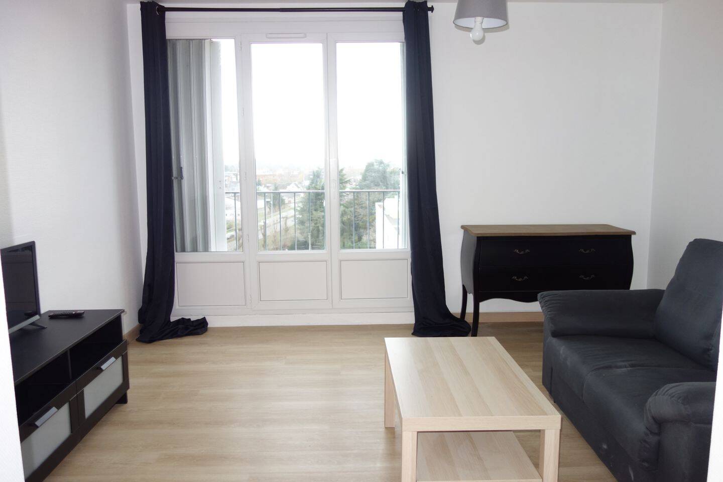 Appartement 3 pièces 58 m² · à Orléans · 57,6 m² · 749 €/mois