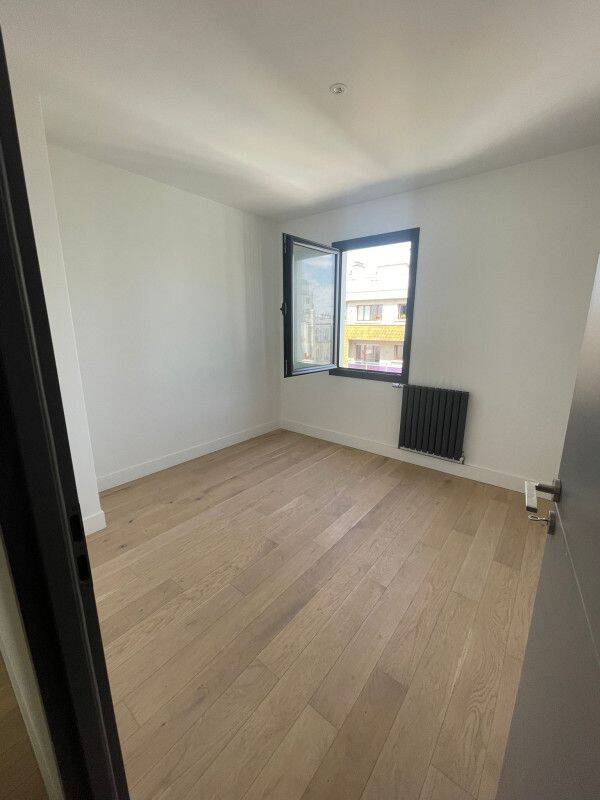 Appartement 2 pièces 42 m² · à Saint-Germain-en-Laye · 42 m² · 418 000 €