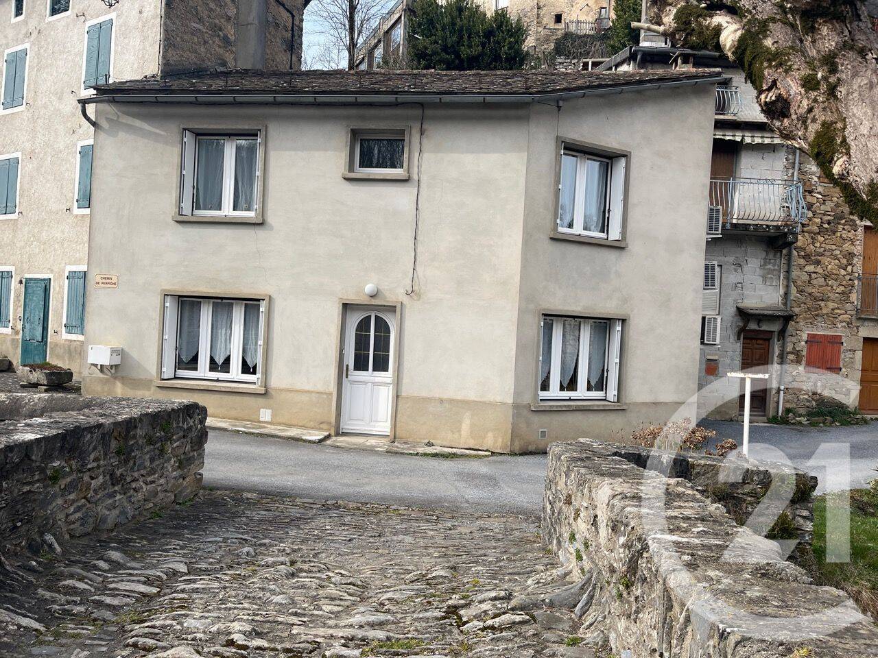 Maison 4 pièces 63 m² · à Cambounès · 62,5 m² · 454 €