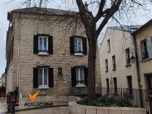 Maison à vendre 468 000 € 6 pièces 4 chambres 150 m² 130 m² de terrain Victor Hugo Bezons Carrières-sur-Seine 78420