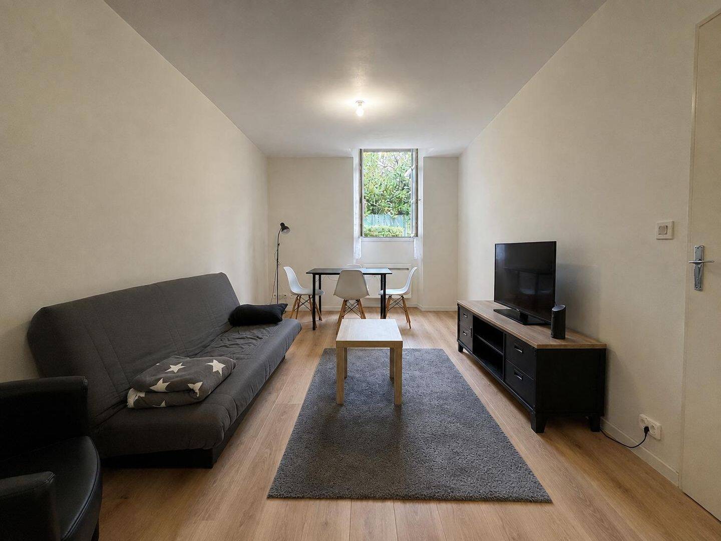 Appartement 2 pièces 49 m² · à Angers · 49 m² · 672 €