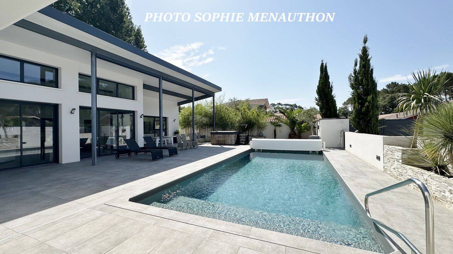 Maison 4 pièces 233 m² · à Bénesse-Maremne · 233 m² · 1 363 000 €