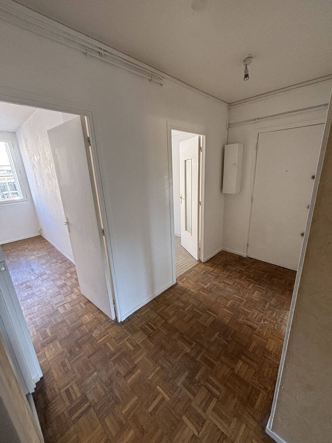 Appartement 3 pièces 56 m² · à Versailles · 56,4 m² · 1 290 €
