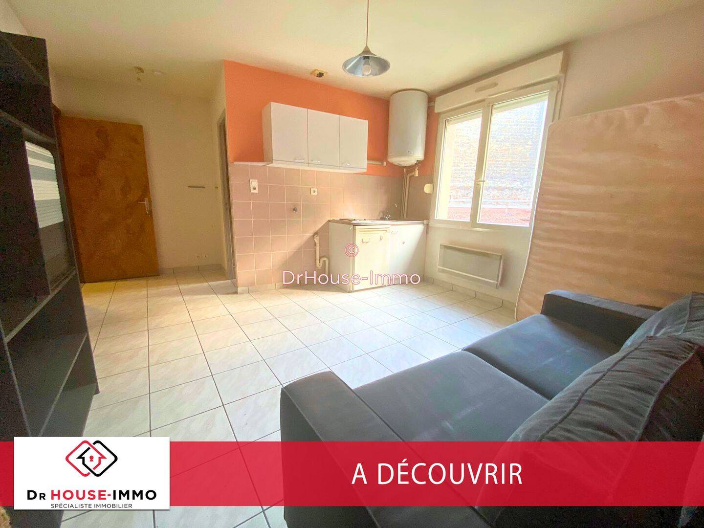 Appartement 1 pièce 23 m² · à Saint-Étienne · 23 m² · 330 €