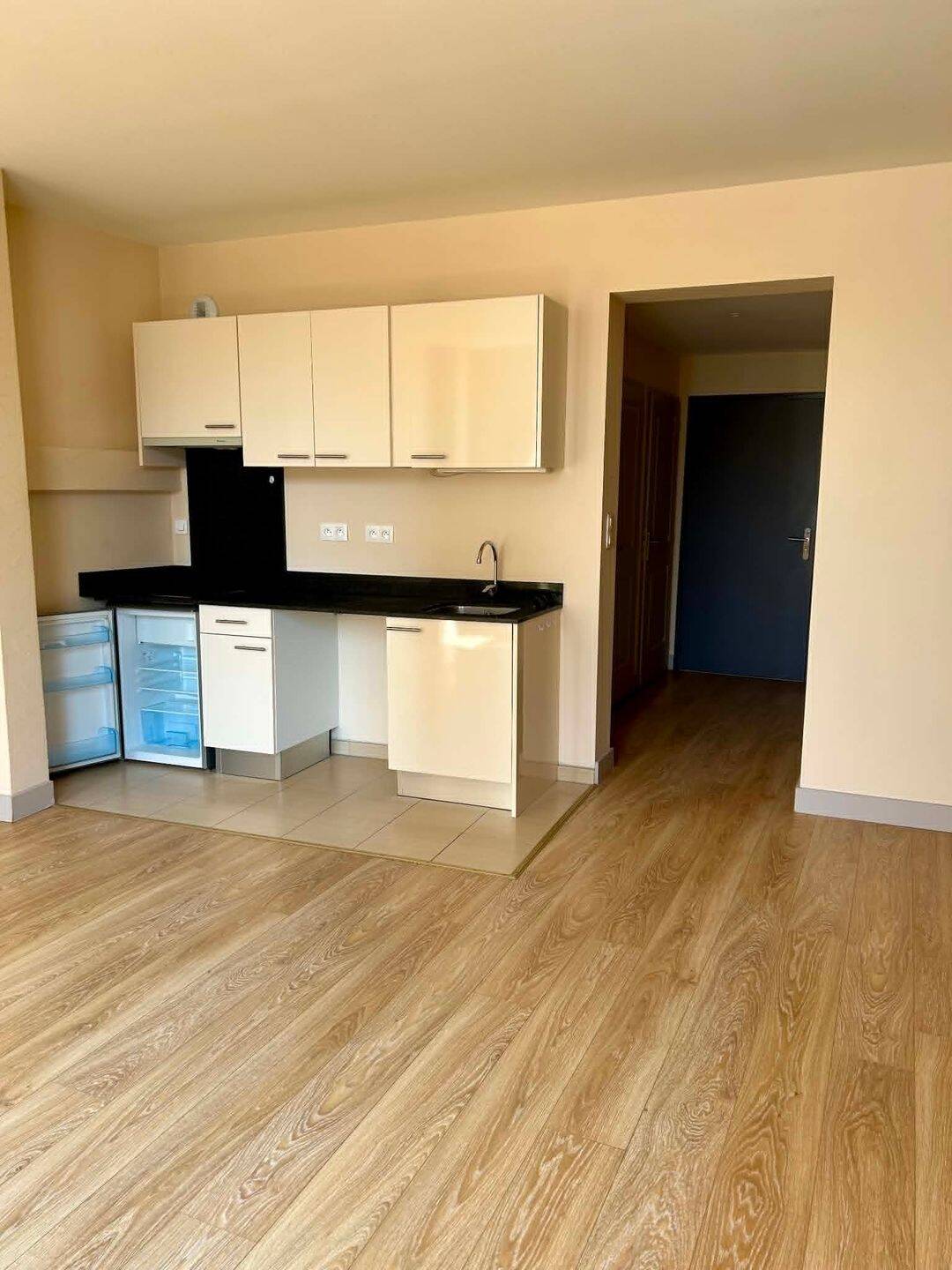 Appartement 1 pièce 34 m² · à Saintes · 34 m² · 560 €