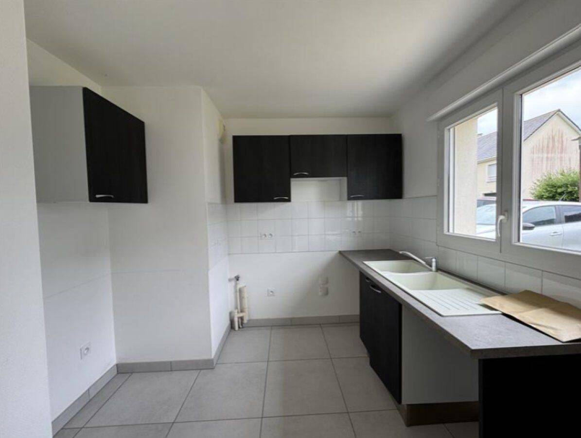 Maison 5 pièces 106 m² · à Cany-Barville · 106 m² · 1 027 €/mois