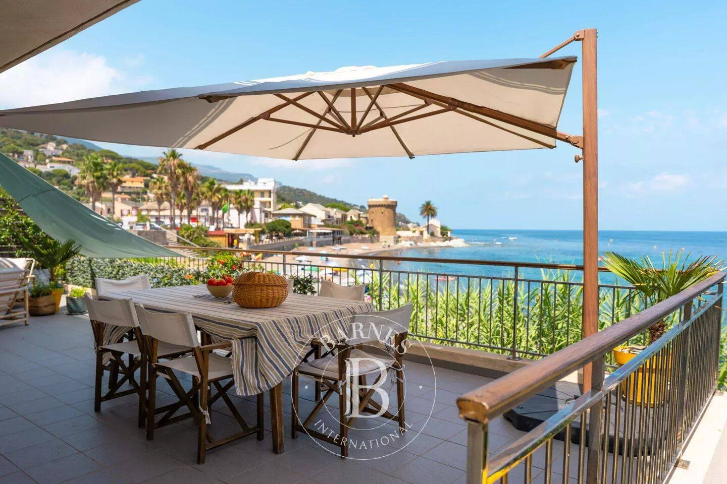 Appartement 8 pièces 189 m² · à San-Martino-Di-Lota · 189 m² · 990 000 €