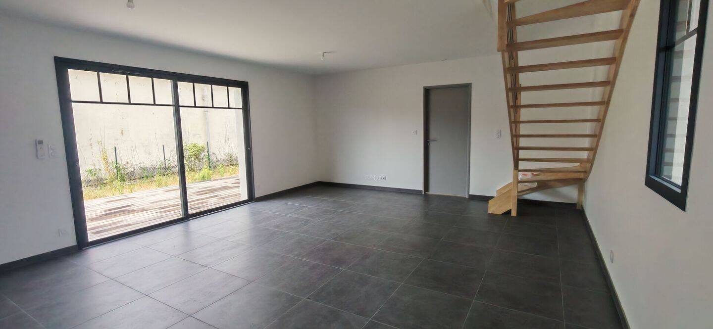 Maison 6 pièces 114 m² · à Gujan-Mestras · 114,1 m² · 1 625 €