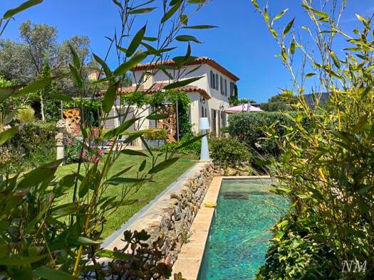 Villa à vendre 677 000 € 5 pièces 4 chambres 150 m² 4 050 m² de terrain Les Selves-Le Seiran Draguignan 83300