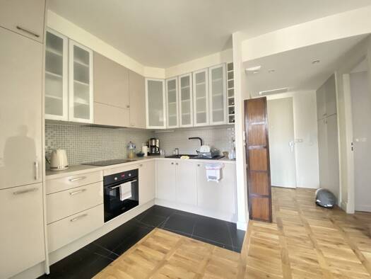 Appartement à louer 2 860 € 3 pièces 2 chambres 65 m² 4ème étage Vallée de Fécamp Paris 12ème arrondissement 75012