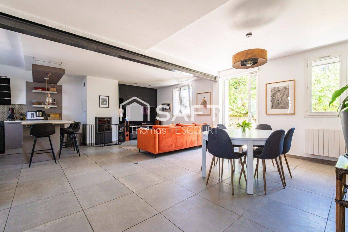 Maison 6 pièces 148 m² · à Champigny · 148 m² · 399 000 €