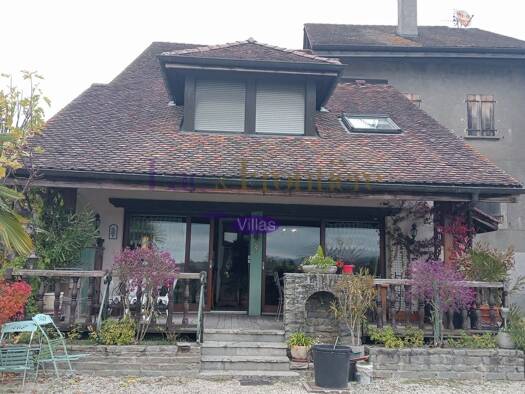 Maison à vendre 597 000 € 6 pièces 4 chambres 168 m² Messery 74140