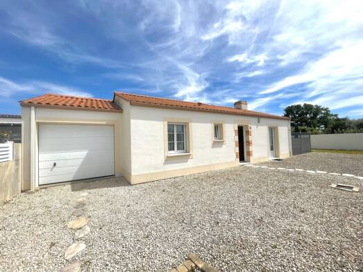Maison à vendre 298 500 € 3 pièces 2 chambres 70 m² 357 m² de terrain Bretignolles-sur-Mer 85470