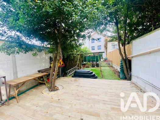 Immeuble à vendre 1 388 000 € 232 m² Centre Romainville 93230