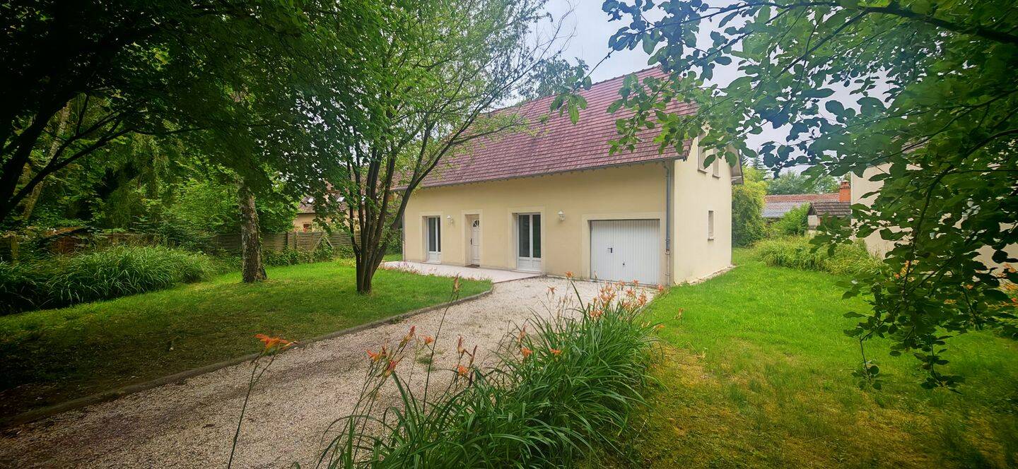 Maison 6 pièces 131 m² · à Saint-André-les-Vergers · 131 m² · 299 000 €