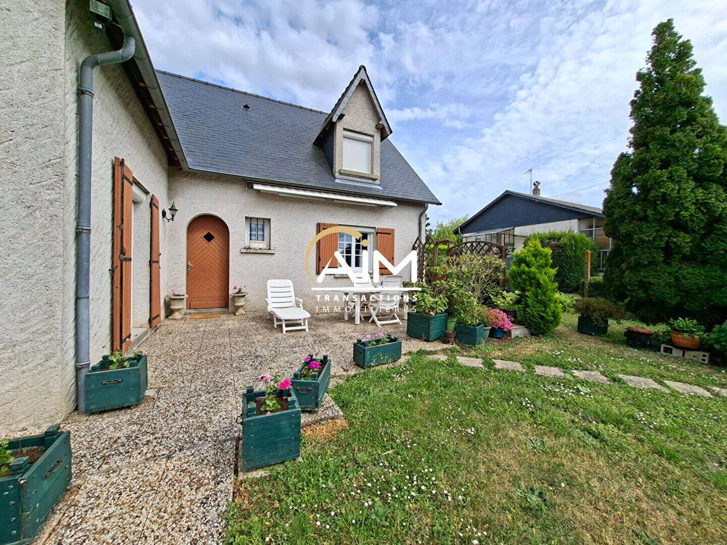 Maison 6 pièces 150 m² · à Montlouis-sur-Loire · 150 m² · 295 400 €