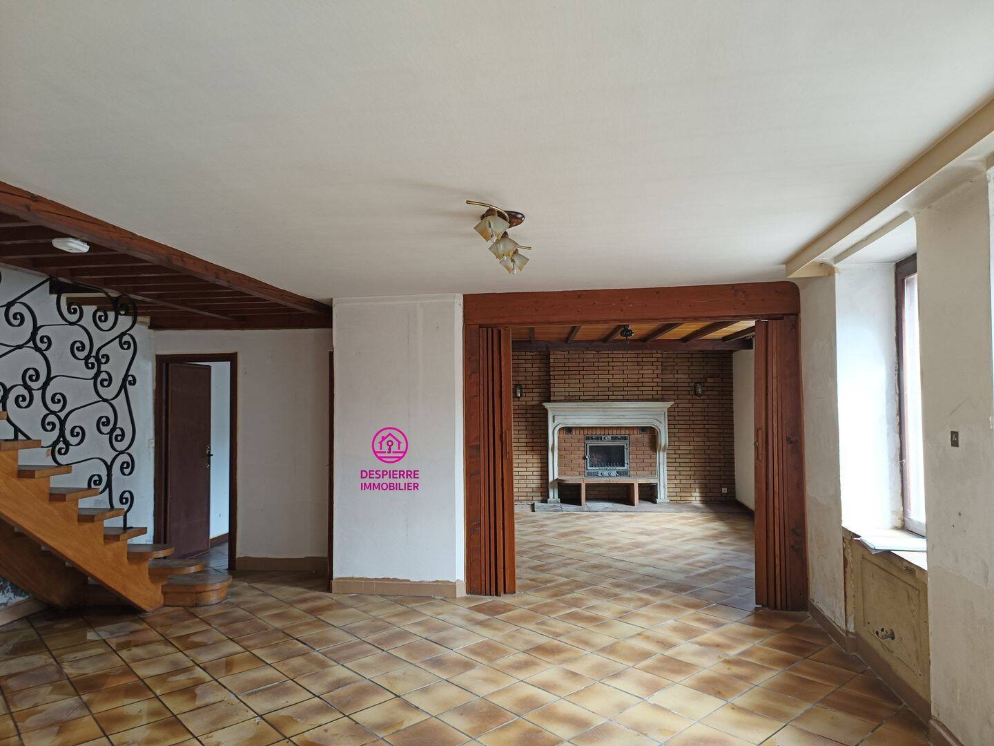 Maison 7 pièces 190 m² · à Albon · 190 m² · 200 000 €
