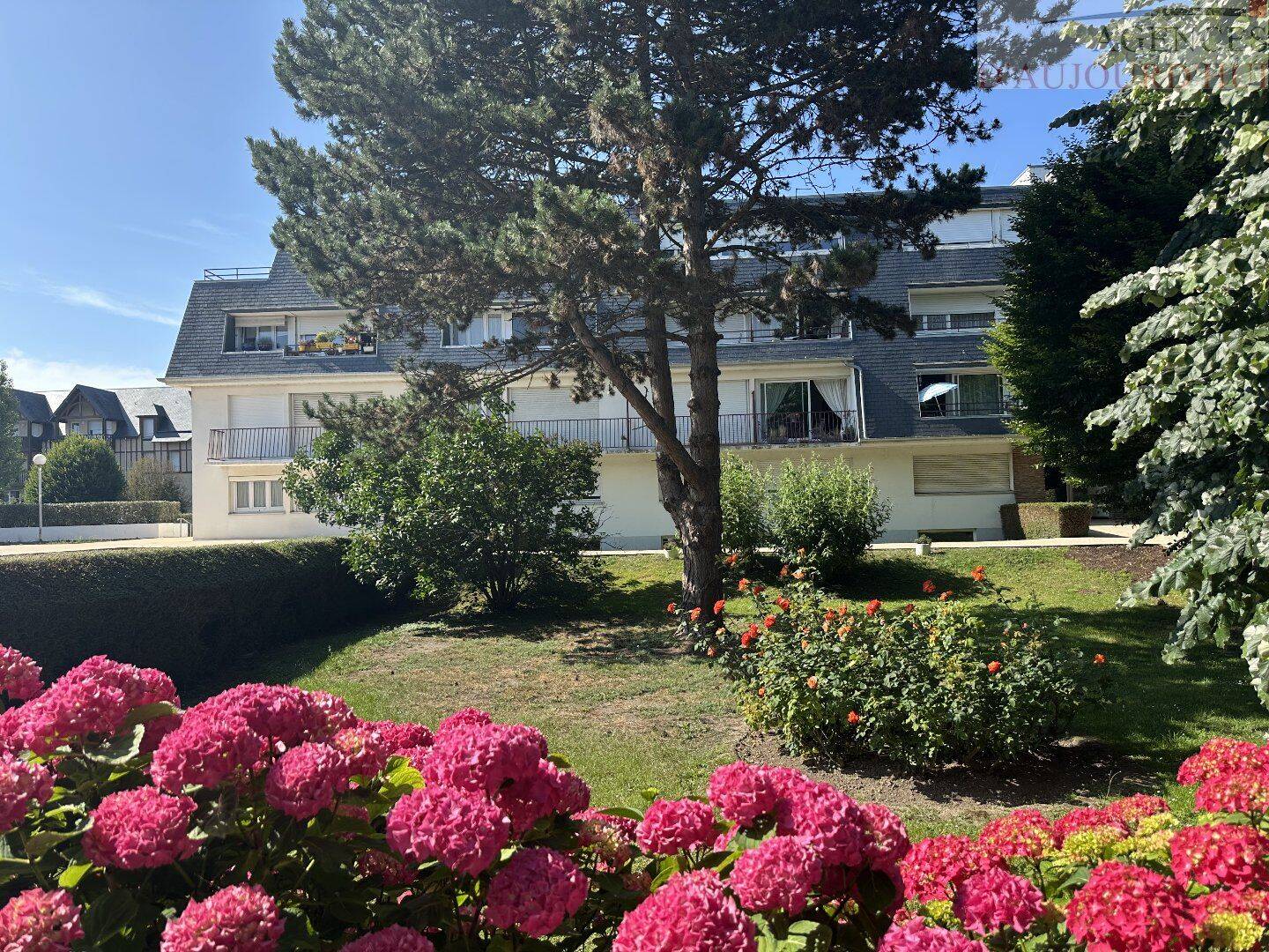 Appartement 2 pièces 56 m² · à Deauville · 56 m² · 1 030 €