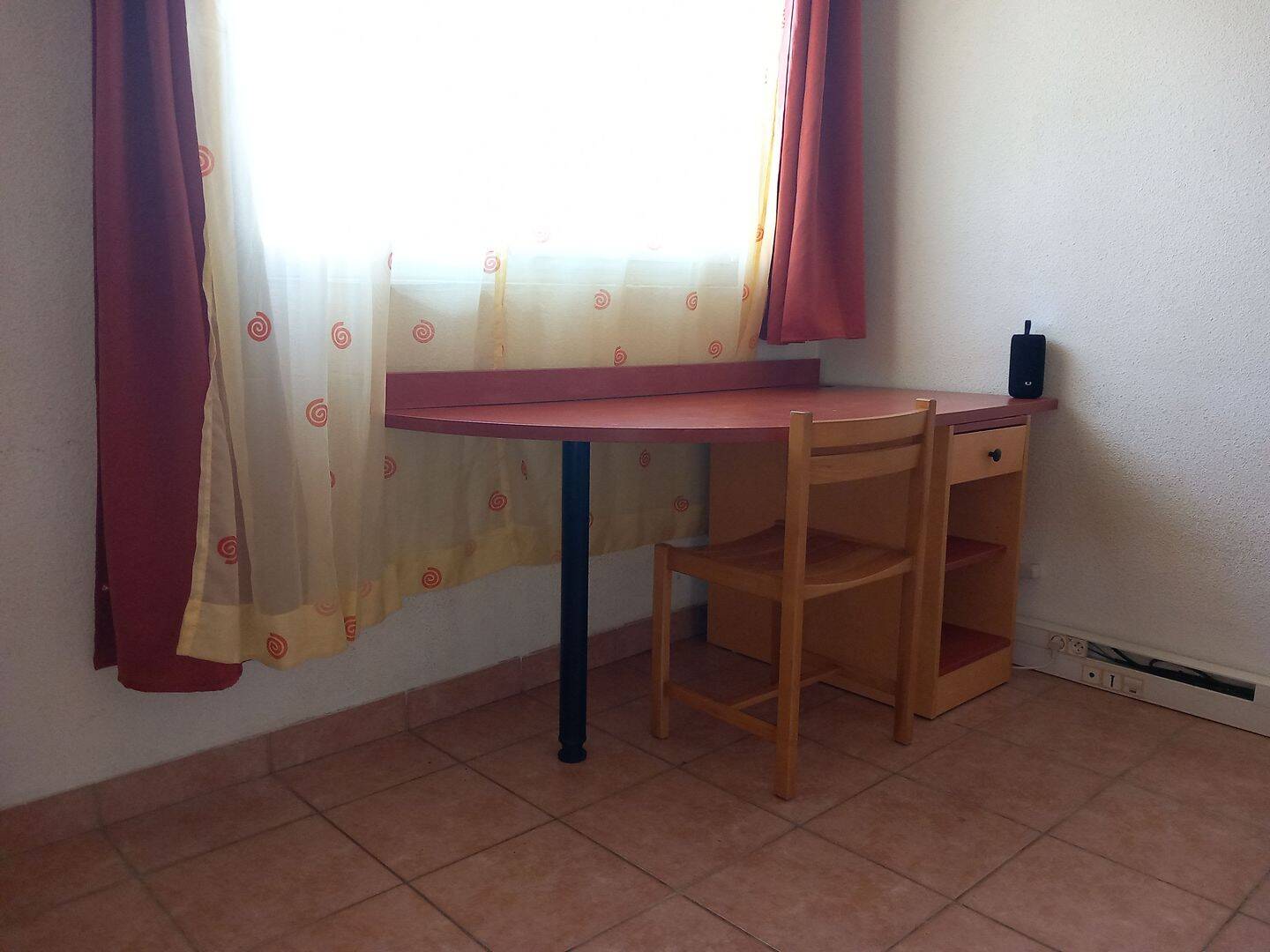 Appartement 1 pièce 24 m² · à Nîmes · 24 m² · 420 €/mois