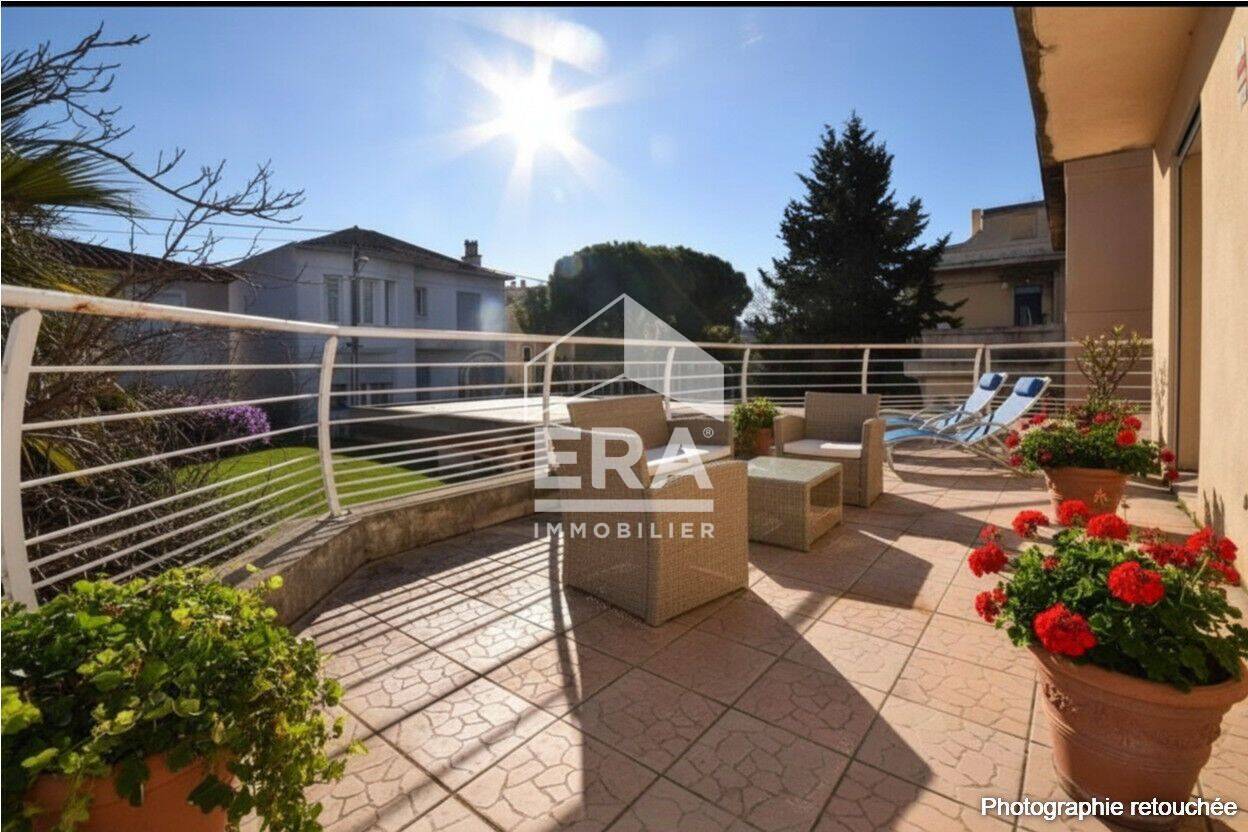Maison 5 pièces 146 m² · à Marseille 9ème Arrondissement · 146 m² · 705 000 €