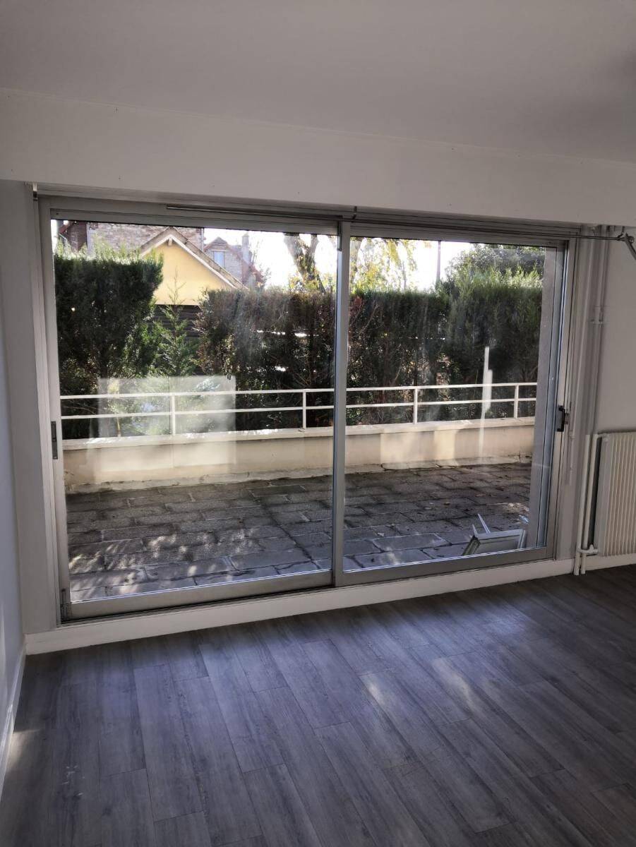 Appartement 1 pièce 42 m² · à Montmorency · 42 m² · 805 €/mois