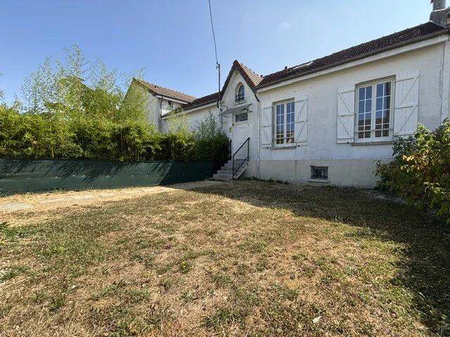 Maison 5 pièces 91 m² · à Jouy-le-Châtel · 91 m² · 180 000 €