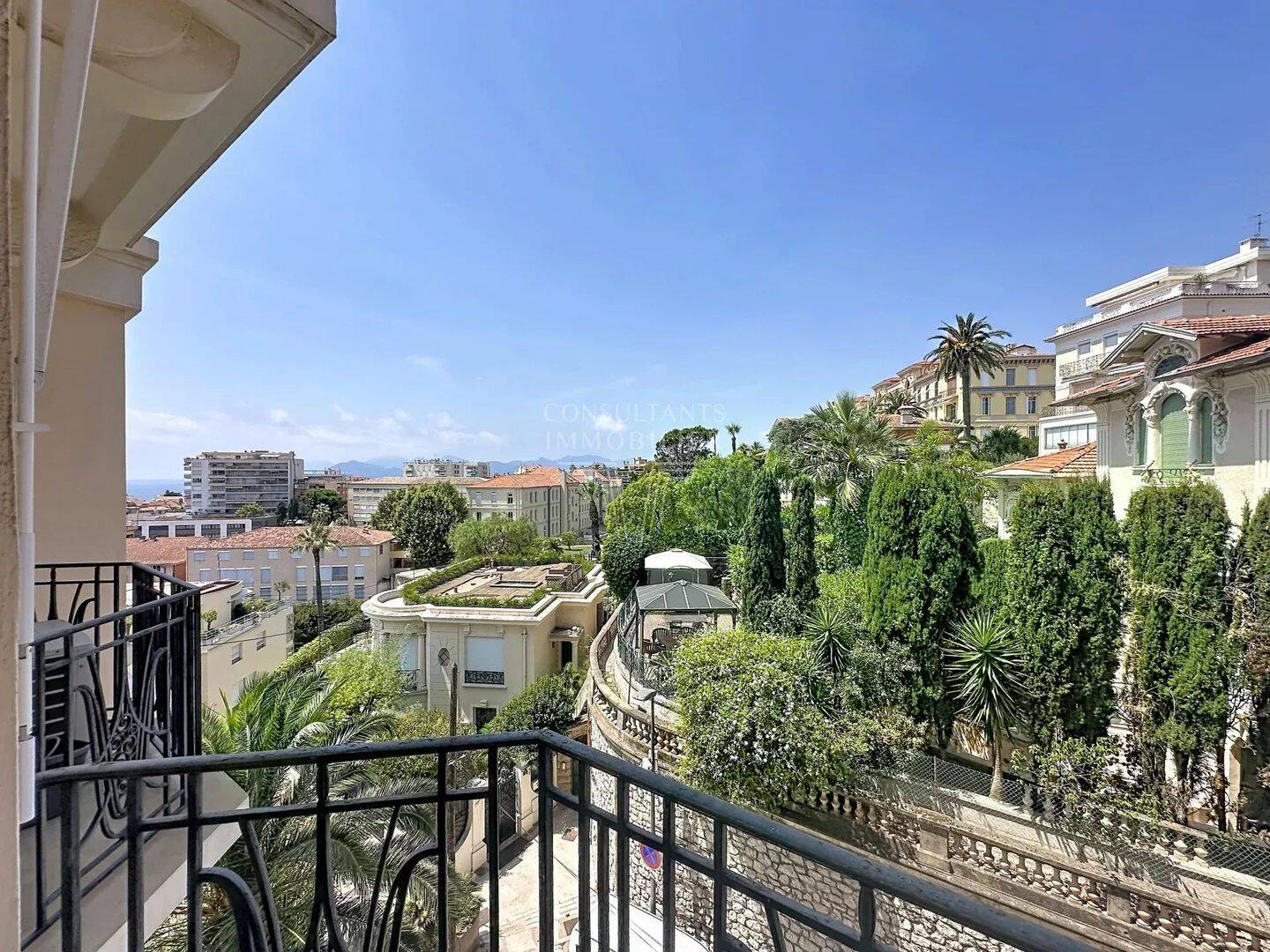 Appartement 2 pièces 48 m² · à Cannes · 48 m² · 370 000 €