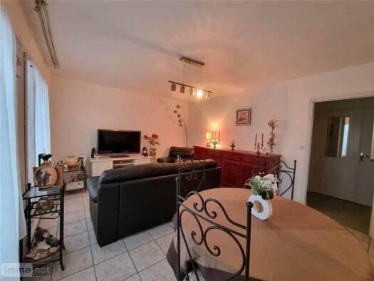 Appartement à vendre 117 400 € 2 pièces 1 chambre 49,8 m² Étage 3/3 Quimper 29000