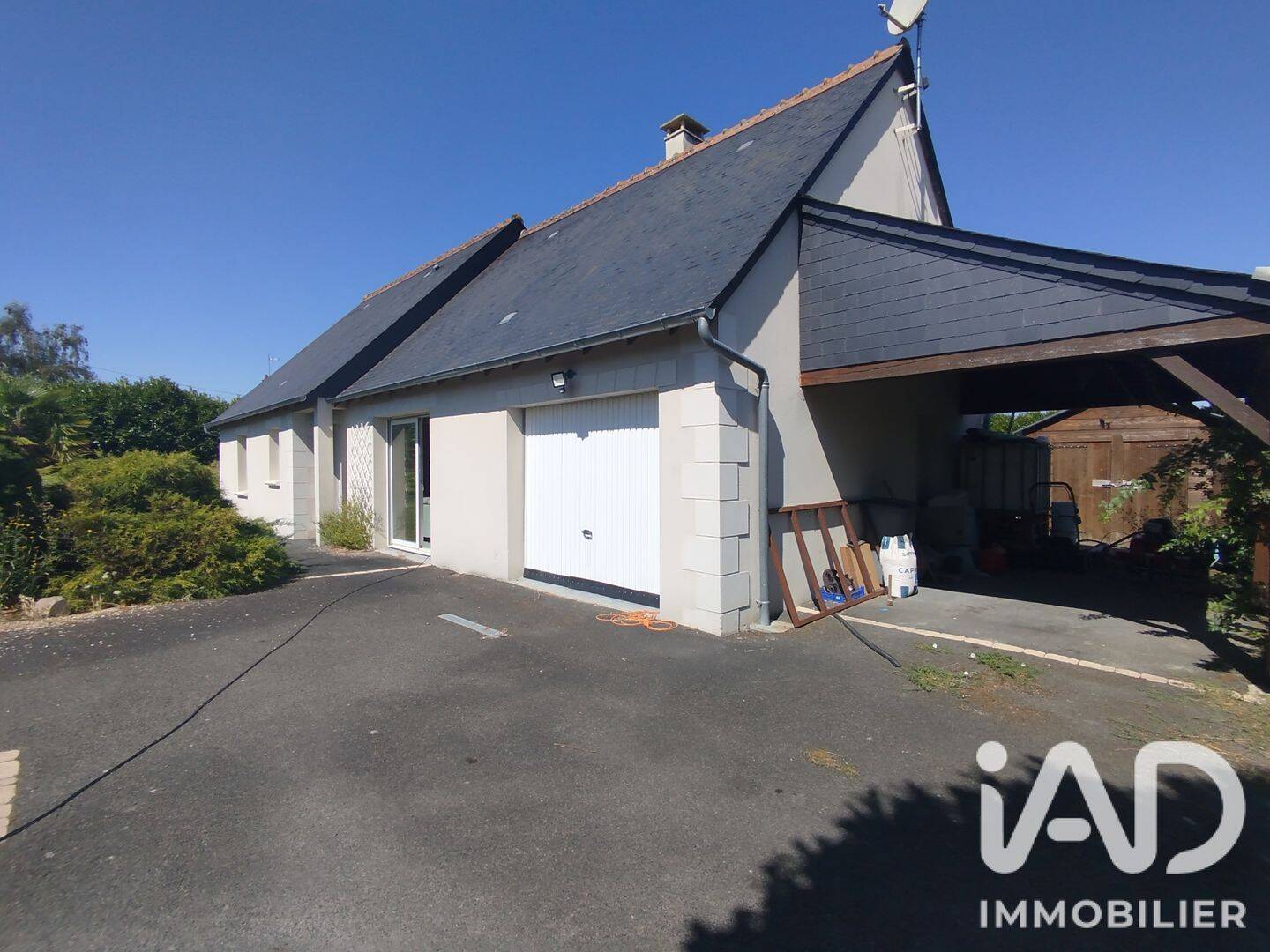 Maison 5 pièces 133 m² · à Ligré · 133 m² · 240 000 €