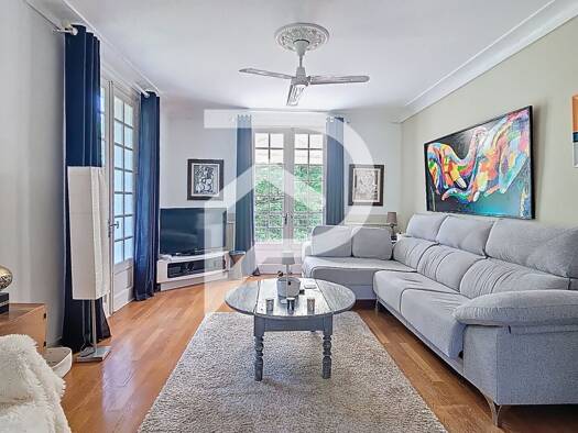 Maison de plain-pied à vendre 298 000 € 5 pièces 4 chambres 144 m² 2 697 m² de terrain Saïx 81710