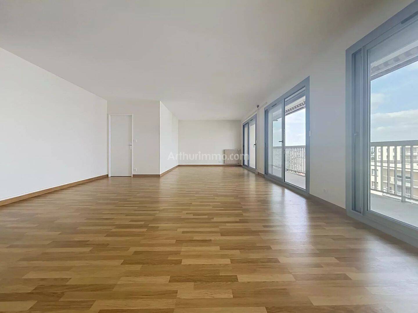Appartement 5 pièces 106 m² · à Reims · 105,5 m² · 332 000 €