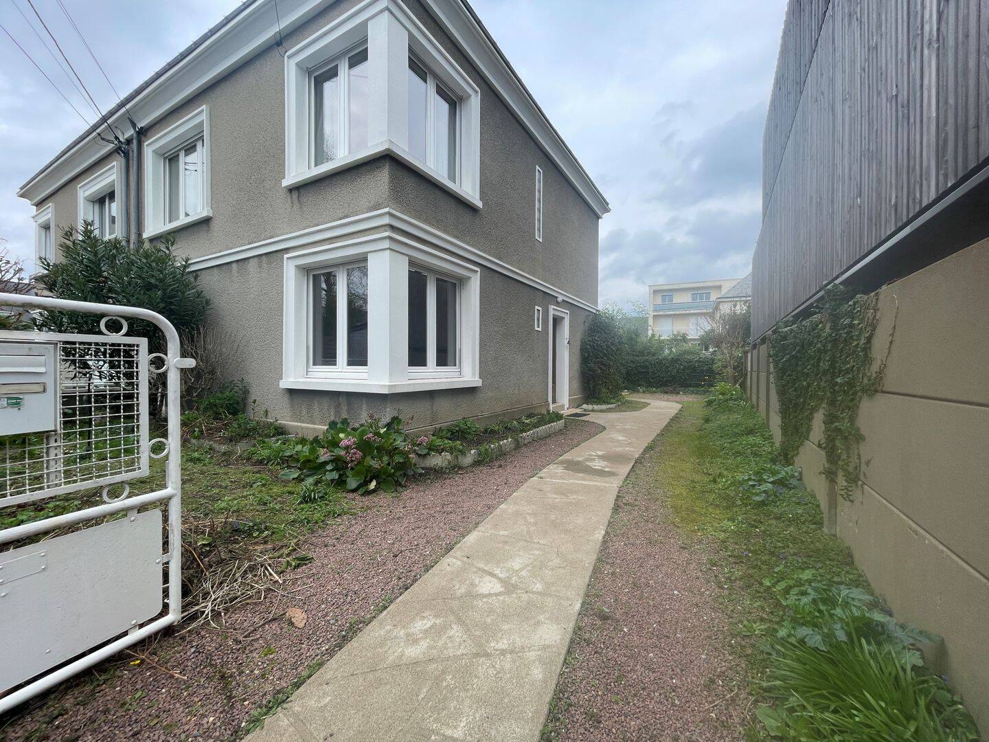 Maison 5 pièces 98 m² · à Angers · 98 m² · 315 000 €