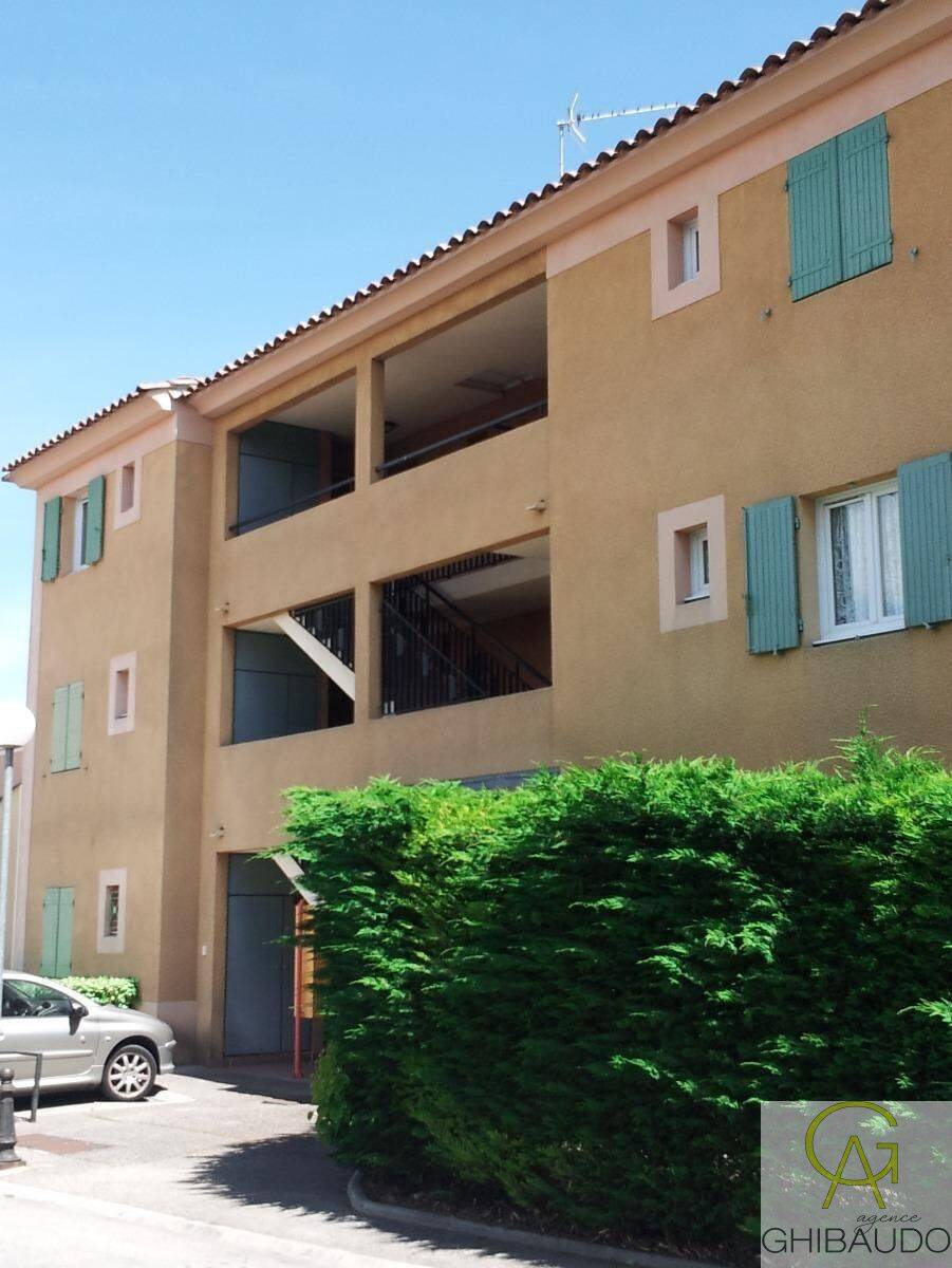 Appartement 1 pièce 19 m² · à Aix-en-Provence · 18,9 m² · 580 €