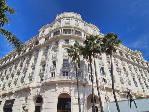 Appartement à vendre 257 000 € 1 pièce 14 m² 2ème étage Cannes 06400