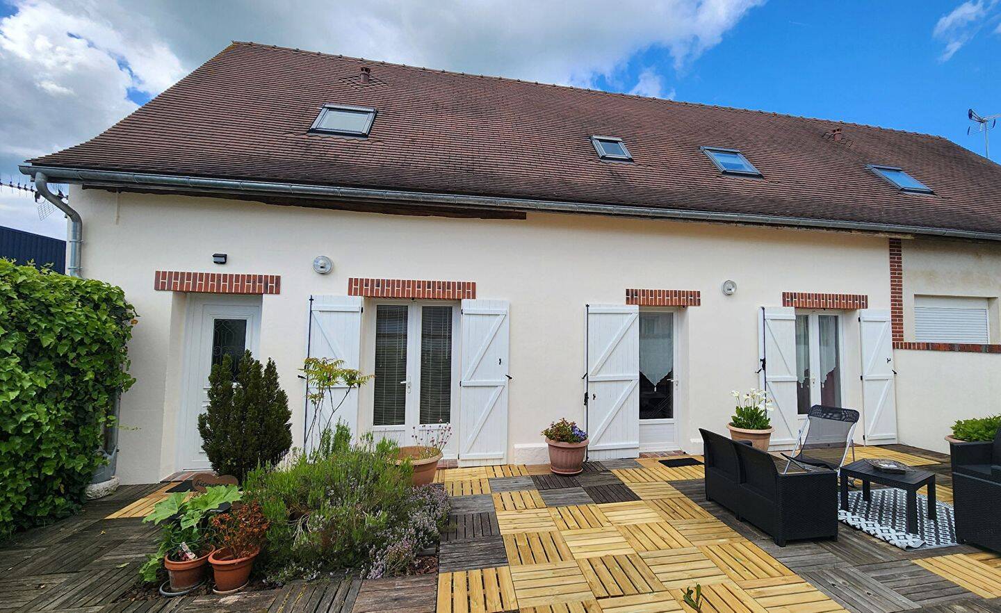 Maison 5 pièces 103 m² · à Châteauneuf-en-Thymerais · 103 m² · 185 500 €